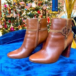 Like new! Lauren Ralph Lauren Marleigh Ankle Boot